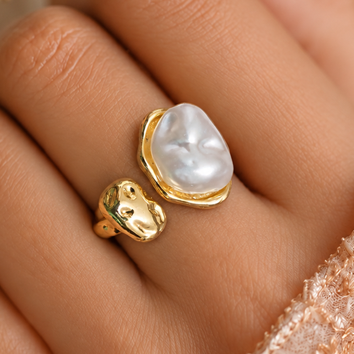 Pearl Flora Elegance Ring